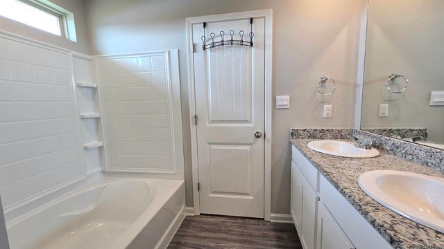 5376 Windswept Ln, Baton Rouge, LA 70791