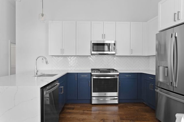 133 Boardman 1, Boston, MA 02128