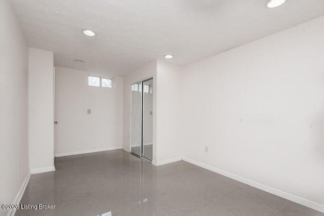 5408 Bannon Crossings Dr, Louisville, KY 40218