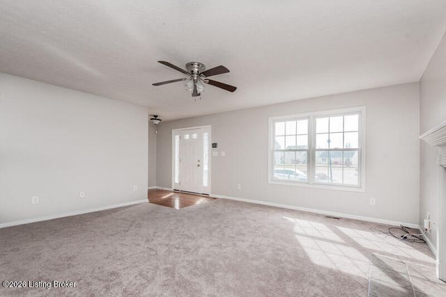 5408 Bannon Crossings Dr, Louisville, KY 40218