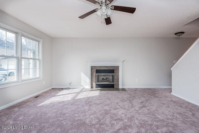 5408 Bannon Crossings Dr, Louisville, KY 40218