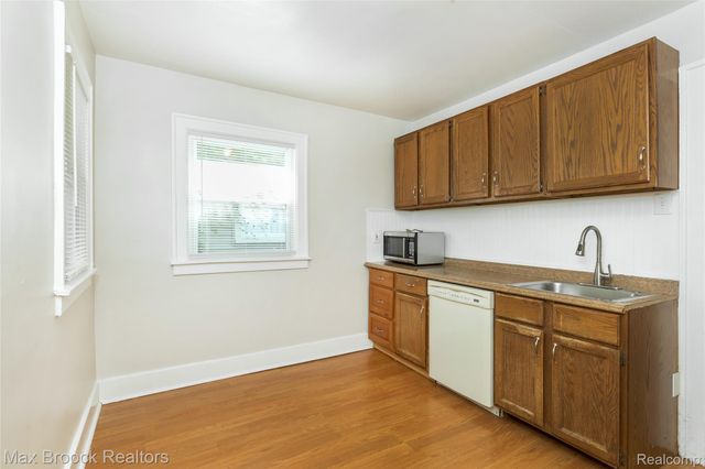 1832 Annabelle Street, Ferndale, MI 48220