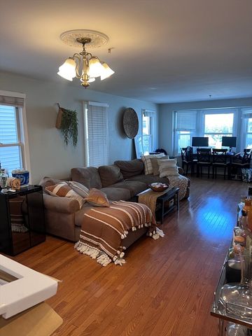 32 Woodward Street 2, Boston, MA 02127