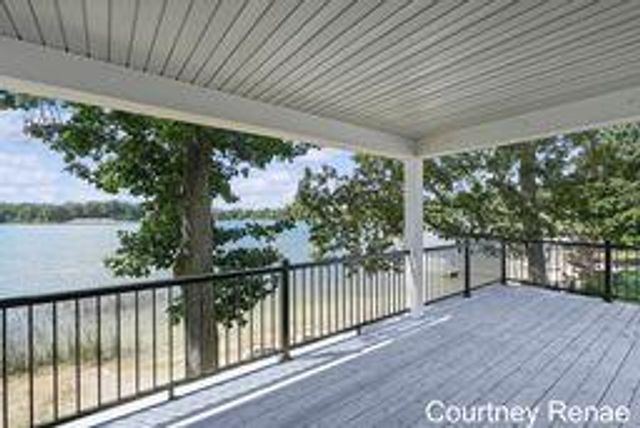 6335 Meta Drive, Winfield Twp, MI 49322