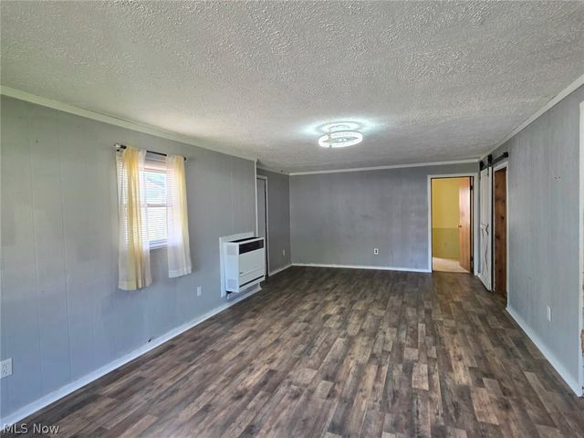 251 N Beverly Avenue, Youngstown, OH 44515