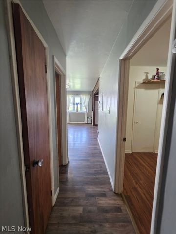 251 N Beverly Avenue, Youngstown, OH 44515