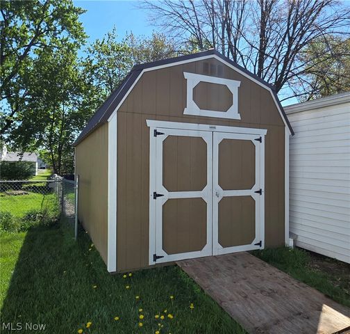 251 N Beverly Avenue, Youngstown, OH 44515