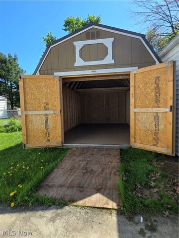 251 N Beverly Avenue, Youngstown, OH 44515