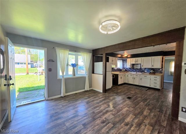 251 N Beverly Avenue, Youngstown, OH 44515