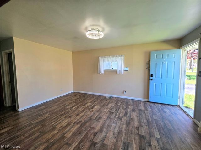 251 N Beverly Avenue, Youngstown, OH 44515
