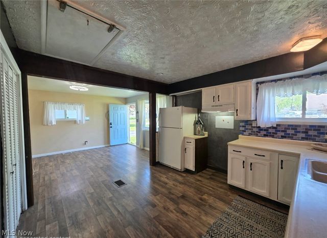251 N Beverly Avenue, Youngstown, OH 44515