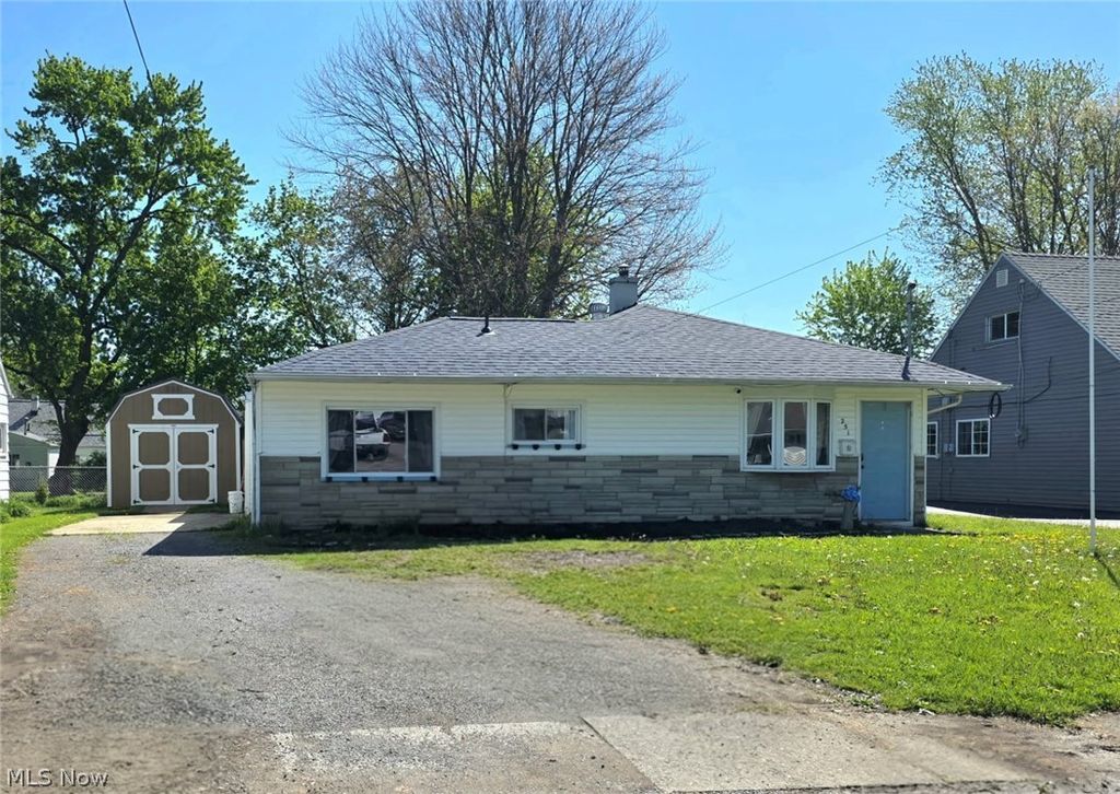 251 N Beverly Avenue, Youngstown, OH 44515