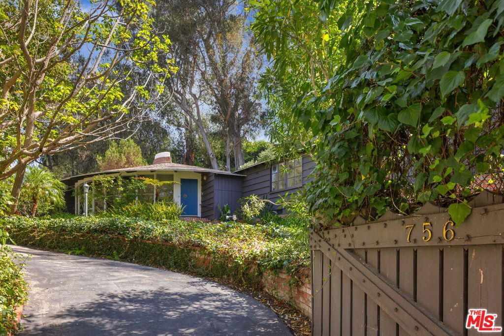 756 Kingman Avenue, Santa Monica, CA 90402 — exterior