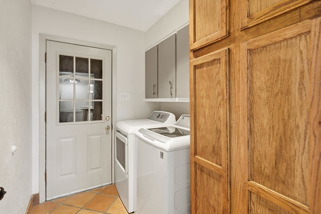 1833 NEW RIVERDALE RD, Germantown, TN 38138