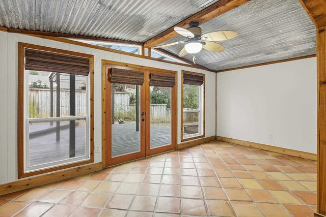 1833 NEW RIVERDALE RD, Germantown, TN 38138