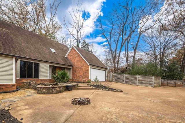 1833 NEW RIVERDALE RD, Germantown, TN 38138