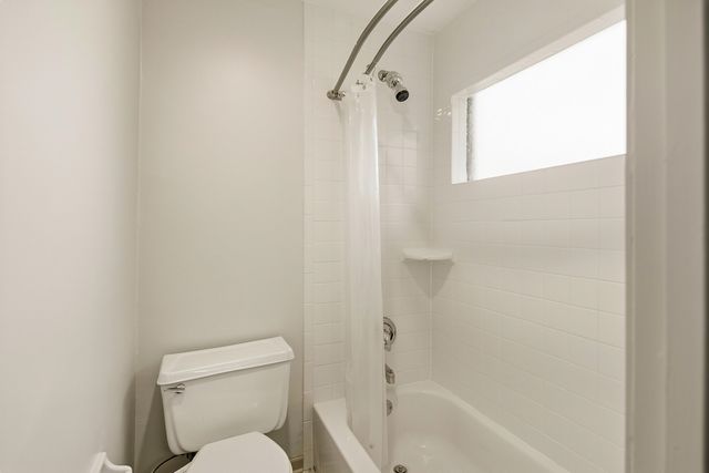 1833 NEW RIVERDALE RD, Germantown, TN 38138