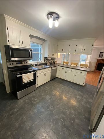 4303 Cosby Rd, Powhatan, VA 23139