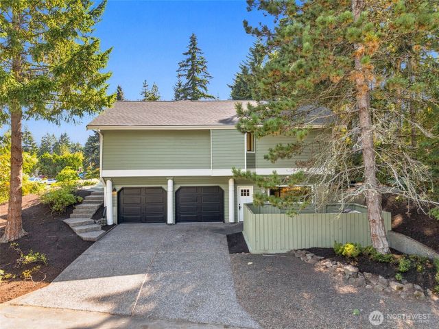 4989 NW Francis Drive, Silverdale, WA 98383