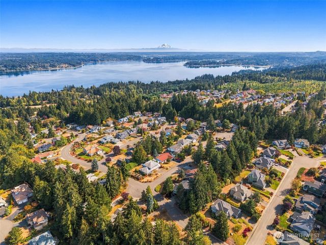 4989 NW Francis Drive, Silverdale, WA 98383