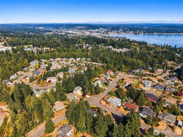 4989 NW Francis Drive, Silverdale, WA 98383