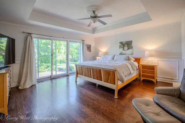 39W944 Deer Run Drive, St. Charles, IL 60175