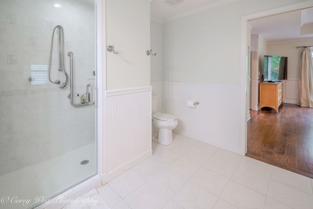 39W944 Deer Run Drive, St. Charles, IL 60175