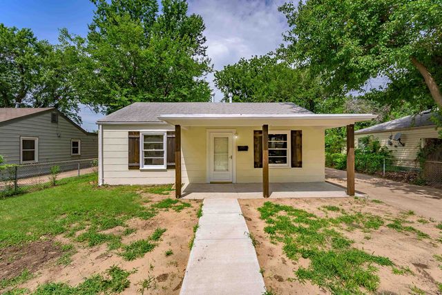 2101 S Madison Ave, Wichita, KS 67211