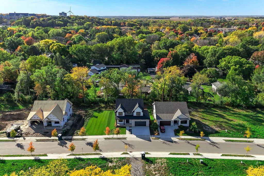 621 Kraewood Drive, Northfield, MN 55057 — photo 2