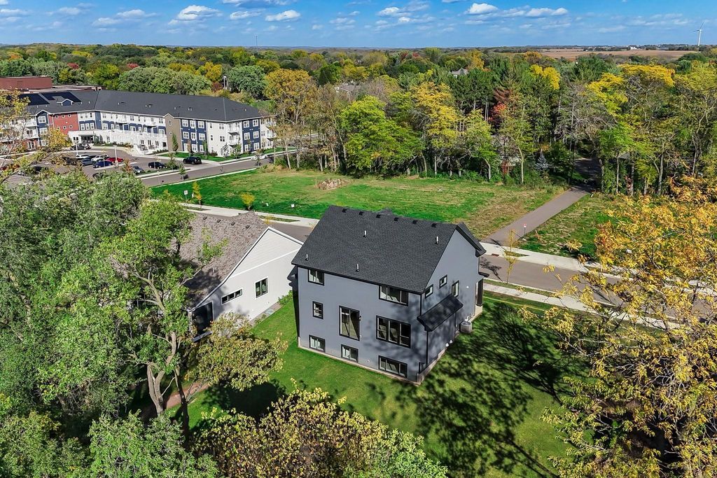 621 Kraewood Drive, Northfield, MN 55057 — photo 4