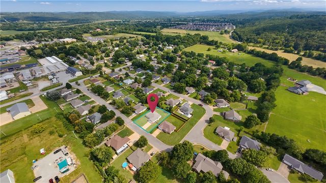 1343 Fox Trail Drive, Elkins, AR 72727