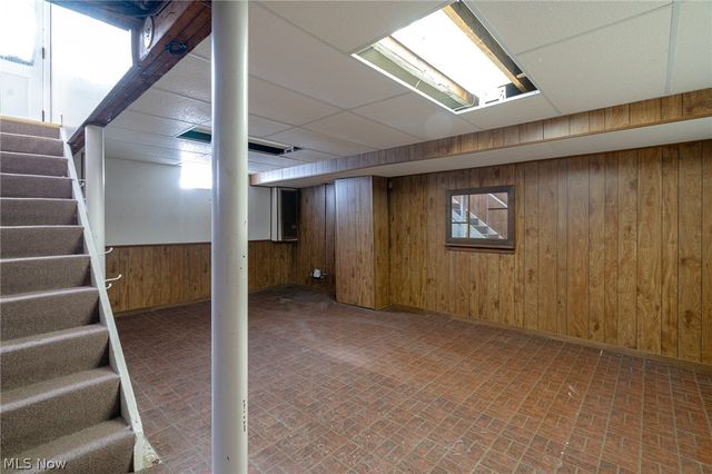 23 Wayne Avenue, Akron, OH 44301