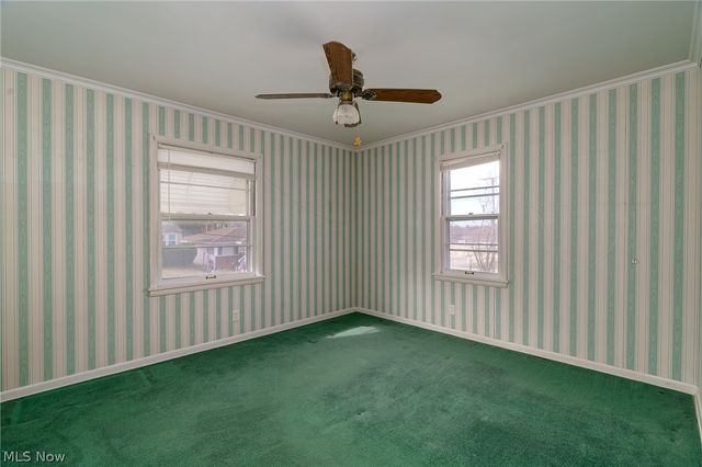 23 Wayne Avenue, Akron, OH 44301