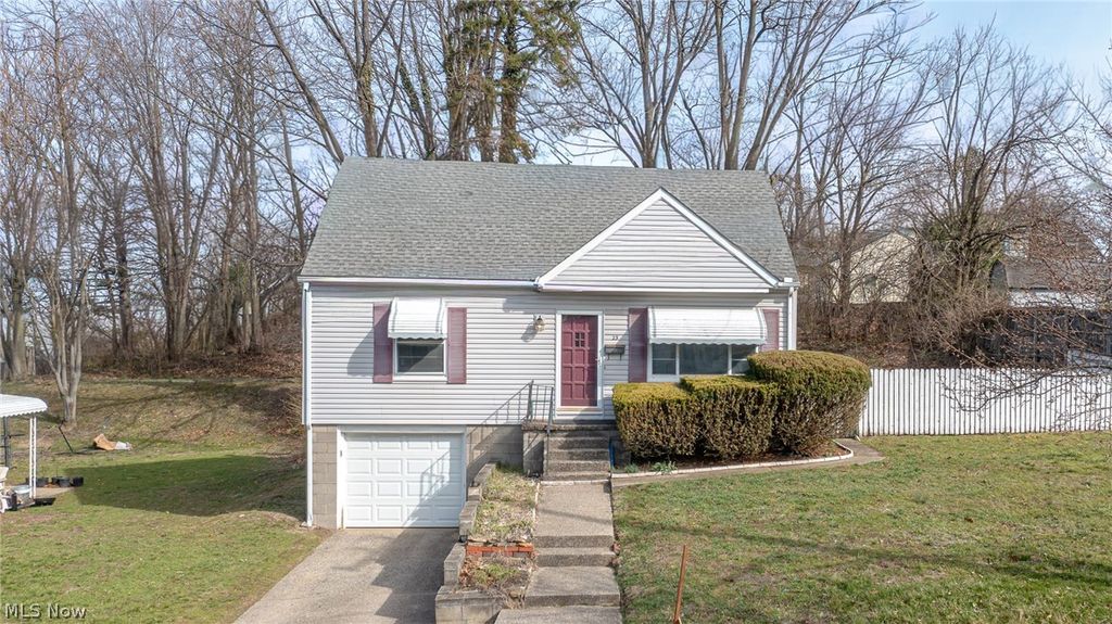 23 Wayne Avenue, Akron, OH 44301