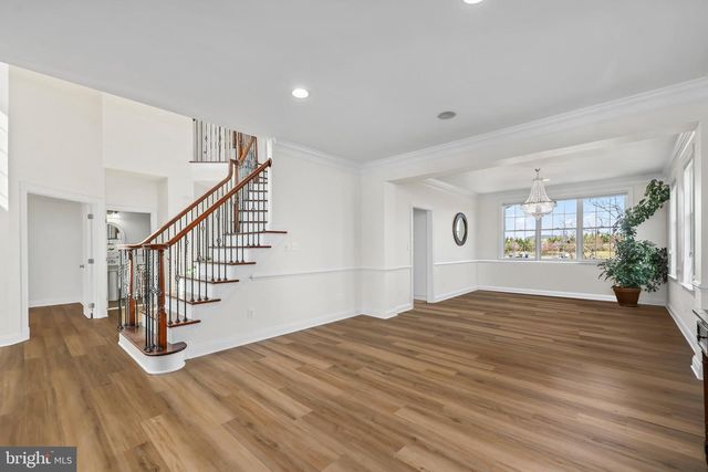 43341 BARNSTEAD DR, Ashburn, VA 20148