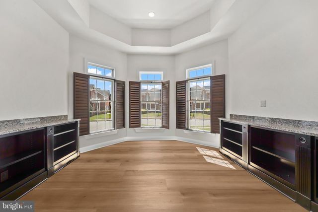 43341 BARNSTEAD DR, Ashburn, VA 20148