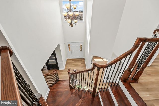 43341 BARNSTEAD DR, Ashburn, VA 20148