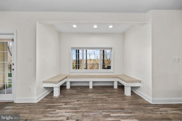 43341 BARNSTEAD DR, Ashburn, VA 20148