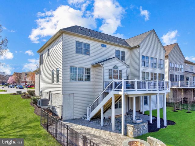 43341 BARNSTEAD DR, Ashburn, VA 20148