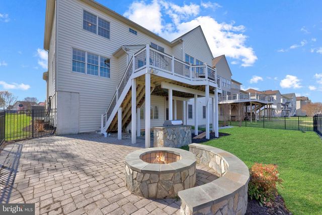 43341 BARNSTEAD DR, Ashburn, VA 20148