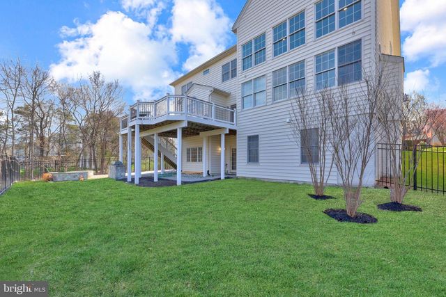 43341 BARNSTEAD DR, Ashburn, VA 20148