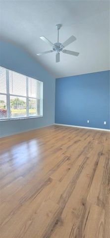 8214 Bellafiore Way, Boynton Beach, FL 33472