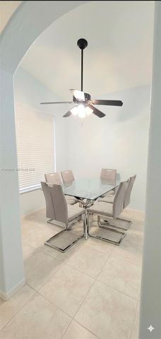 8214 Bellafiore Way, Boynton Beach, FL 33472
