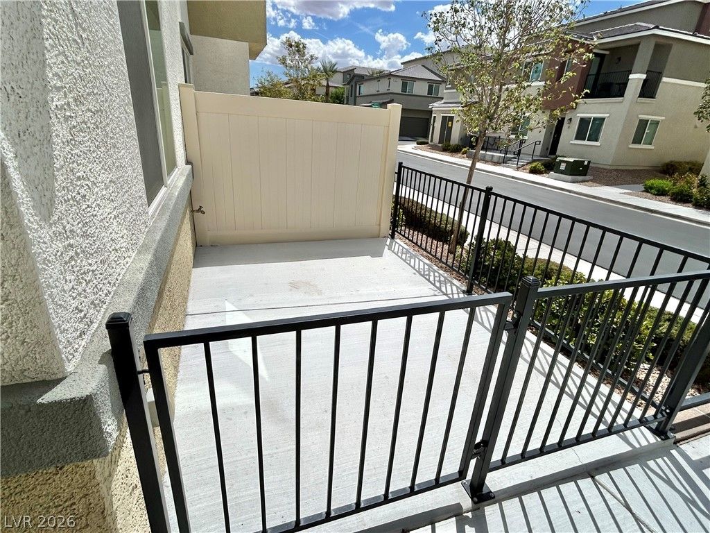 12186 Azure Gate Road 1, Las Vegas, NV 89183 — photo 5