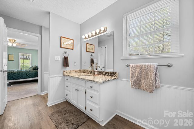 203 Nottingham Drive, Maiden, NC 28650