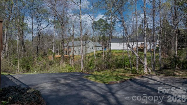 203 Nottingham Drive, Maiden, NC 28650