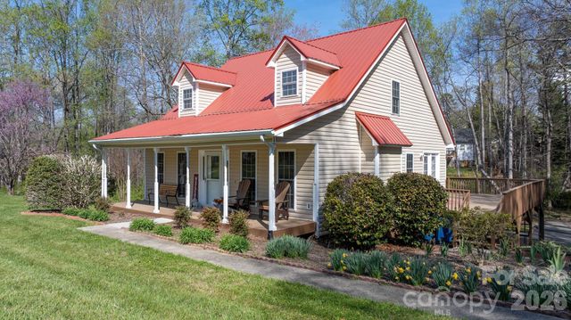 203 Nottingham Drive, Maiden, NC 28650