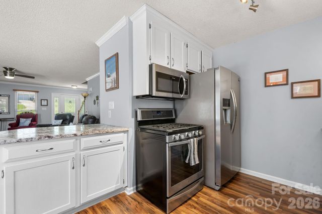 203 Nottingham Drive, Maiden, NC 28650