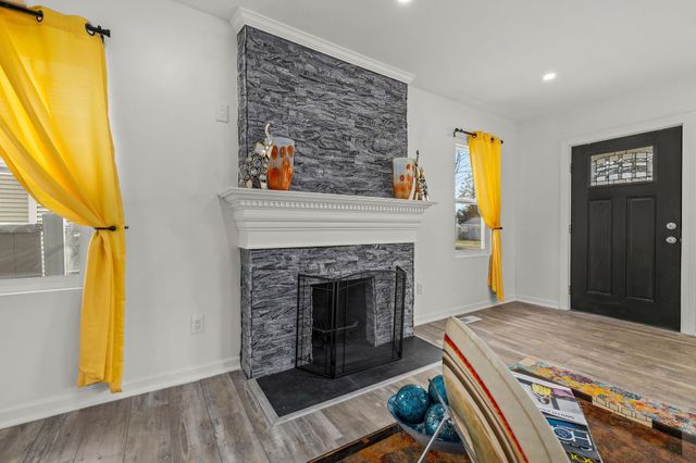 235 Lockwood Street, Saginaw, MI 48602