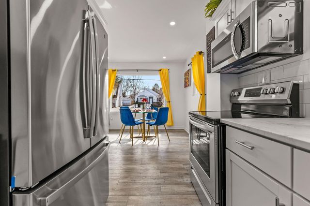 235 Lockwood Street, Saginaw, MI 48602